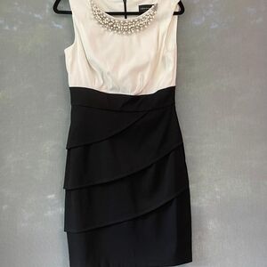 Connected Apparel White and Cream Sheath Cocktail Dress